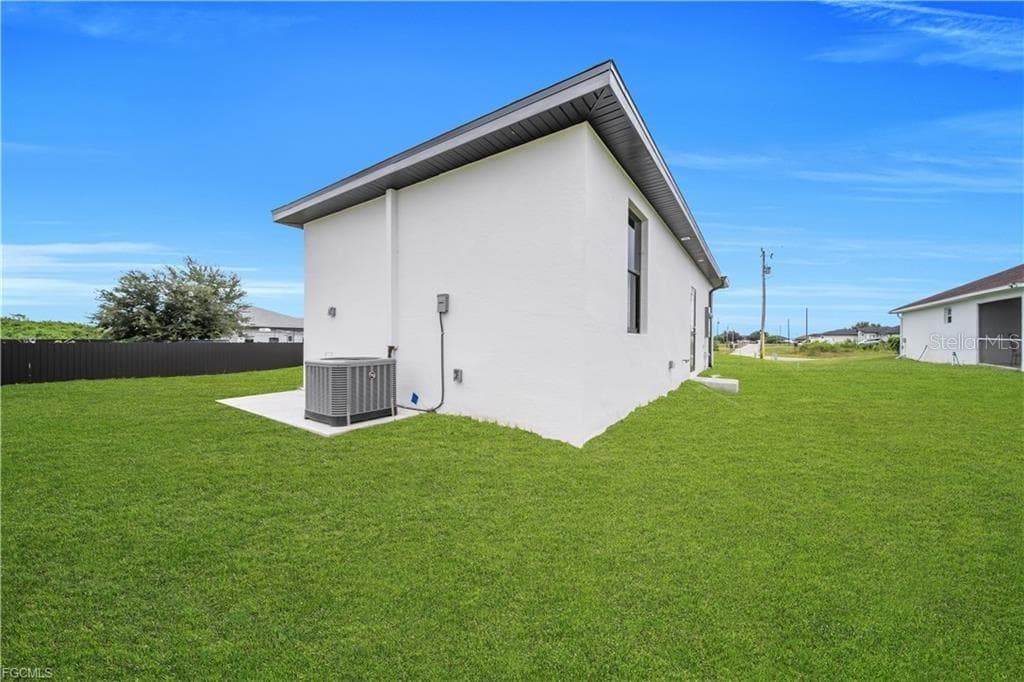 Single Family Residence at 382 PAULINE AVE, LEHIGH ACRES, photo 41 of 52