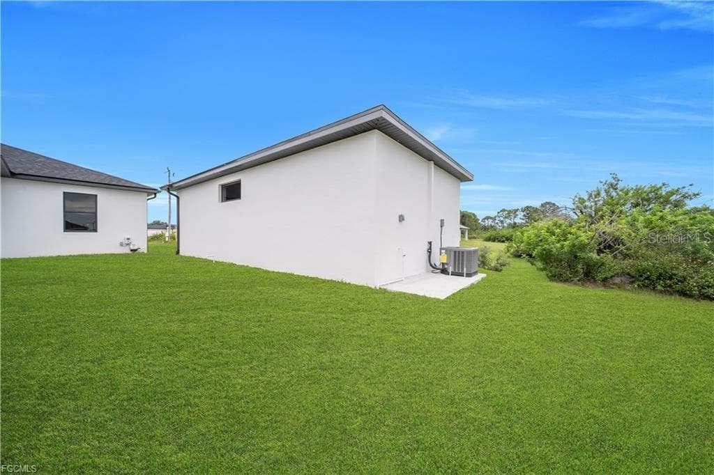 Single Family Residence at 382 PAULINE AVE, LEHIGH ACRES, photo 42 of 52