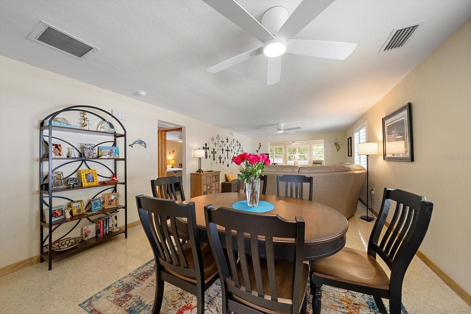 Dining area with display hutch - 738 SPANISH DR S #98, LONGBOAT KEY
