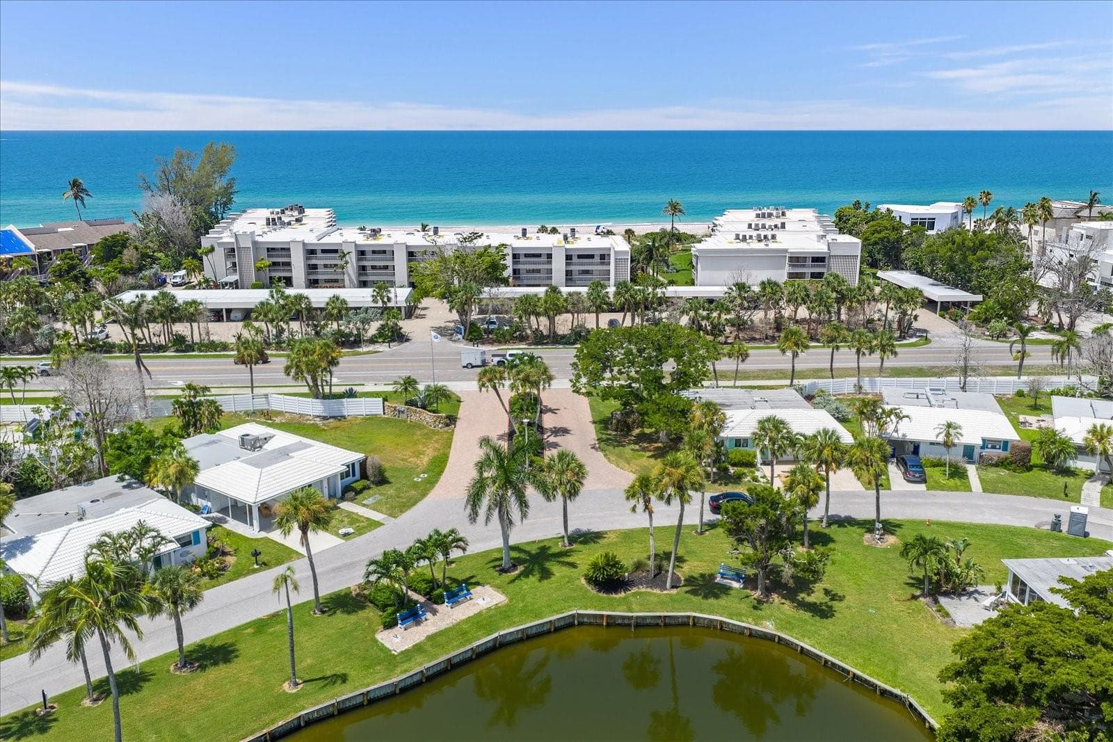 Deeded Beach Acess - 738 SPANISH DR S #98, LONGBOAT KEY