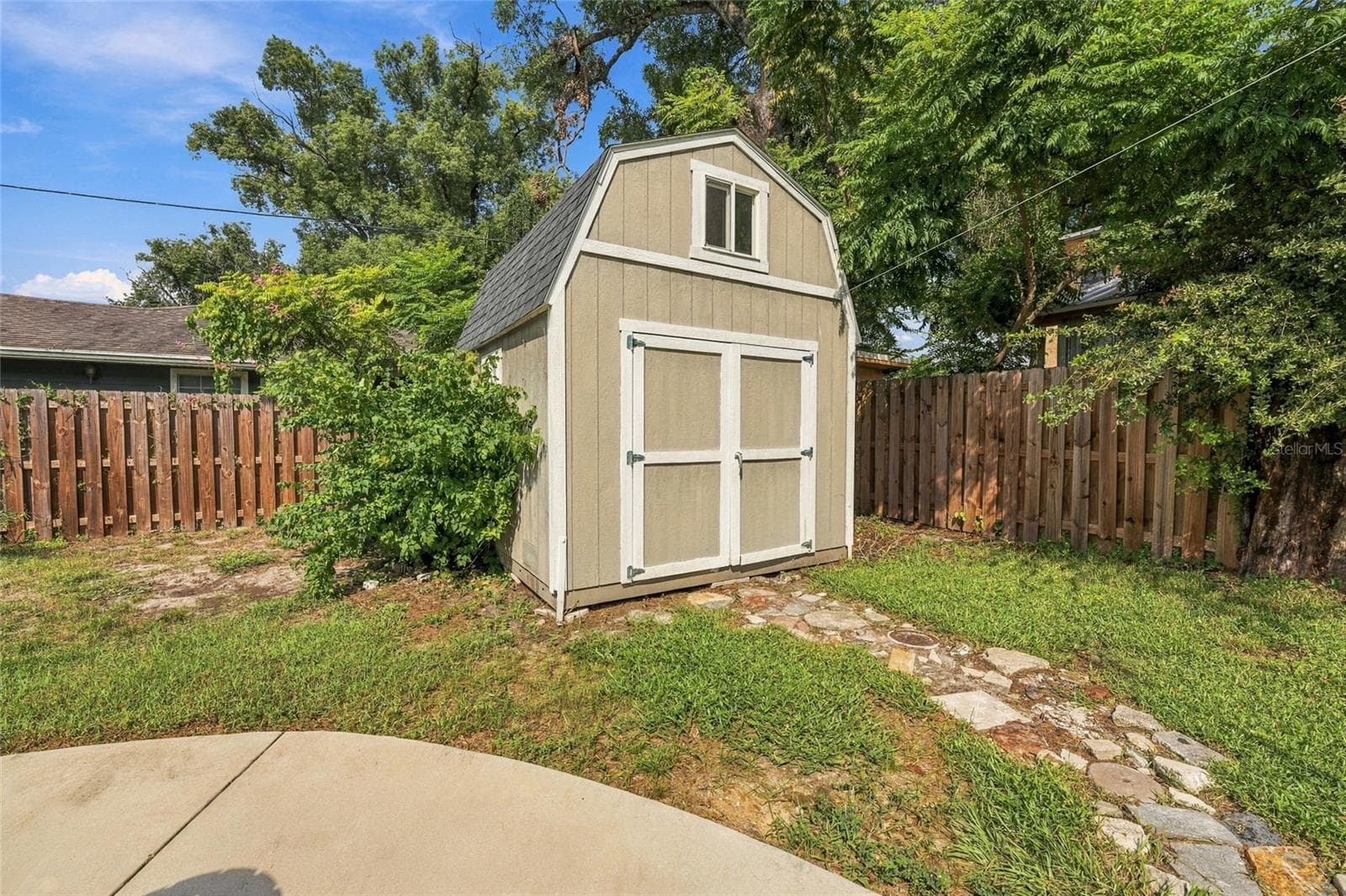 Single Family Residence at 412 E HAMILTON AVE, TAMPA, photo 38 of 44