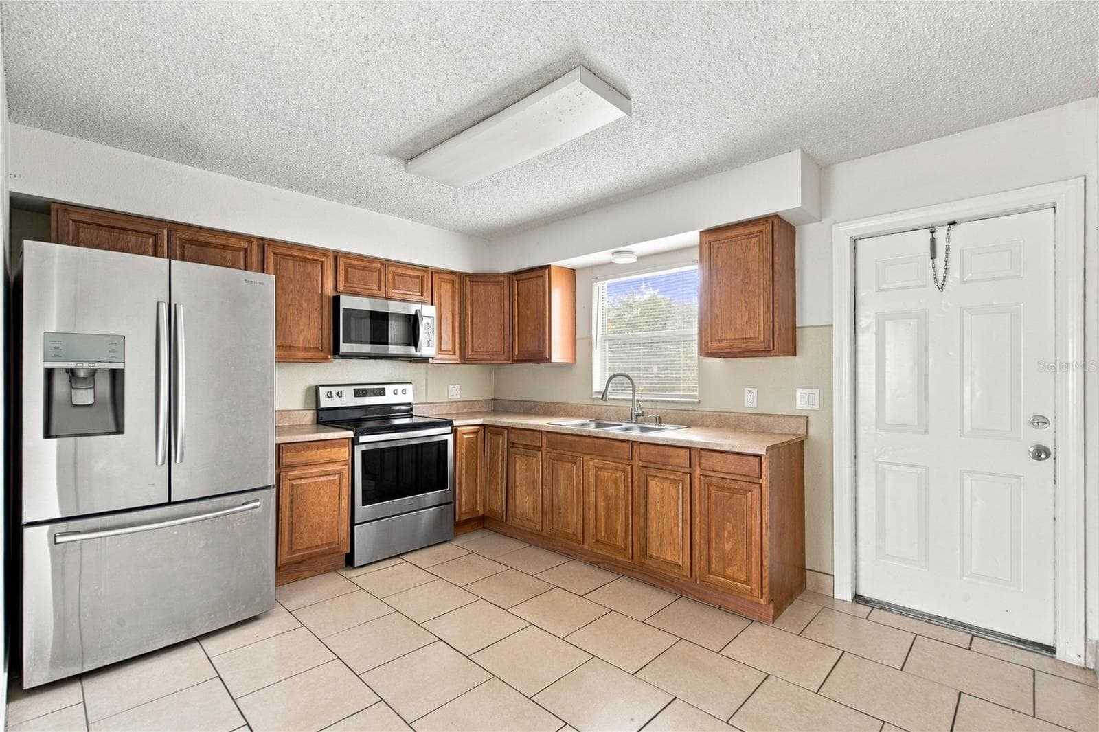 Duplex at 2461 CHESTNUT WOODS DR, LAKELAND, photo 23 of 39