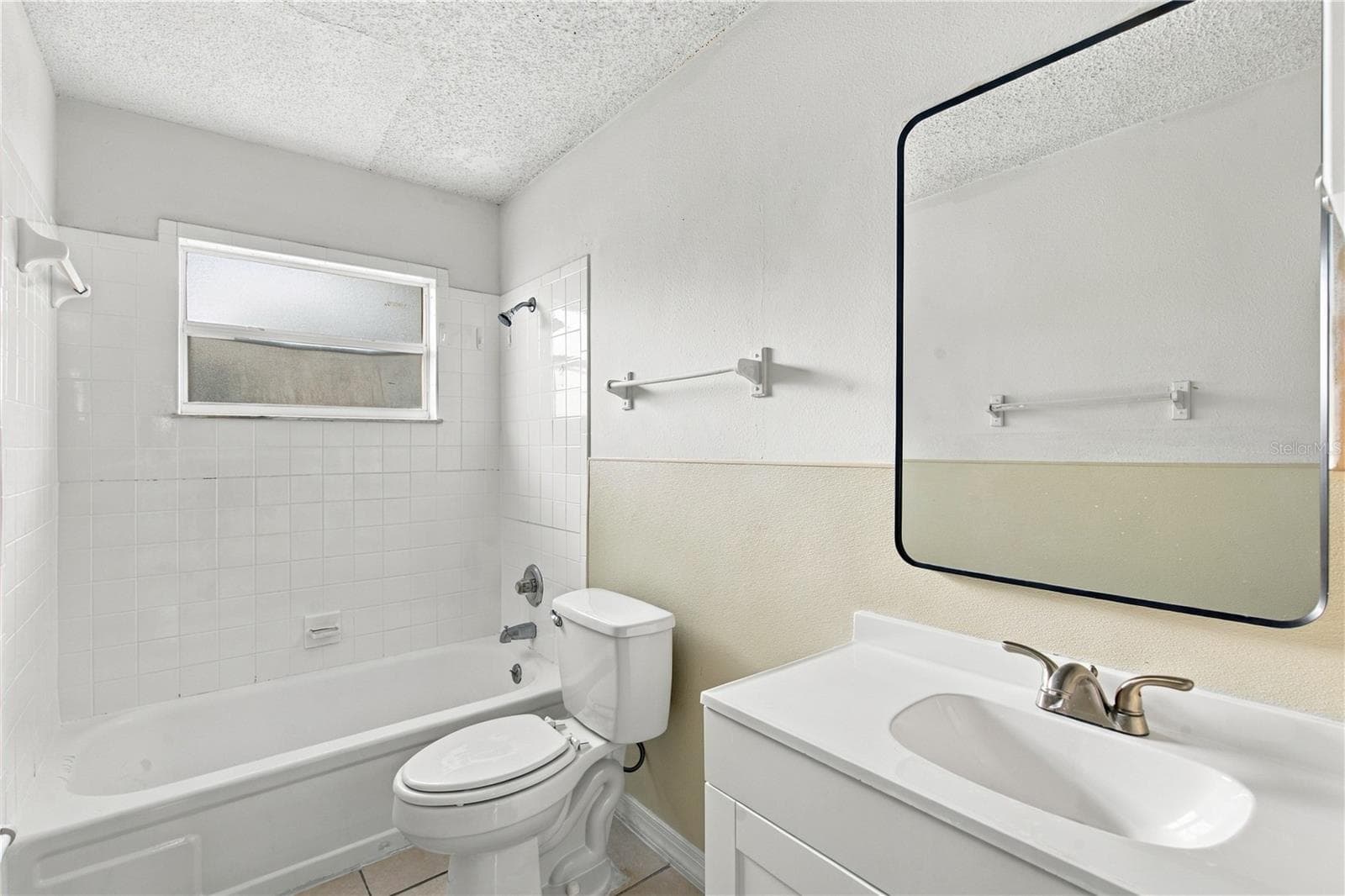Duplex at 2461 CHESTNUT WOODS DR, LAKELAND, photo 26 of 39