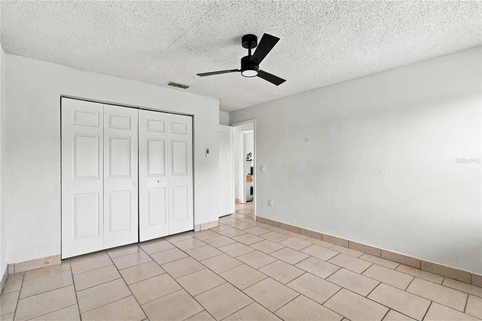 Duplex at 2461 CHESTNUT WOODS DR, LAKELAND, photo 31 of 39