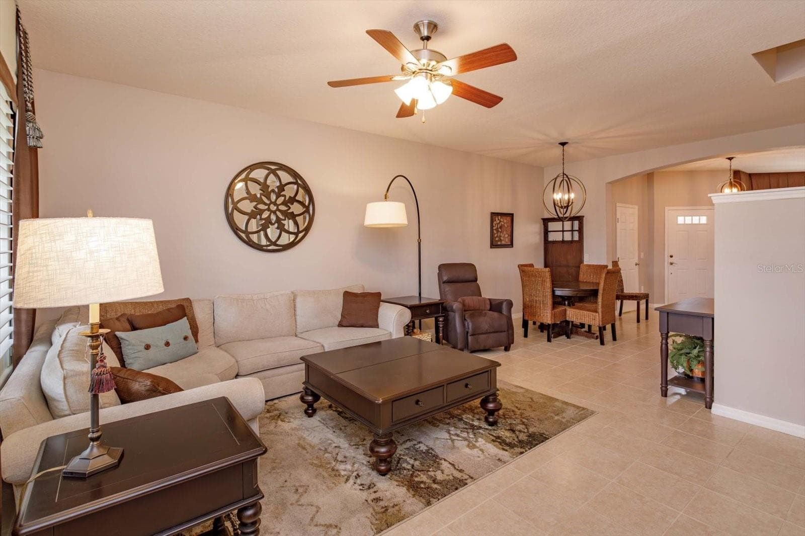 Single Family Residence at 27239 WHITE PLAINS WAY, LEESBURG, photo 6 of 50