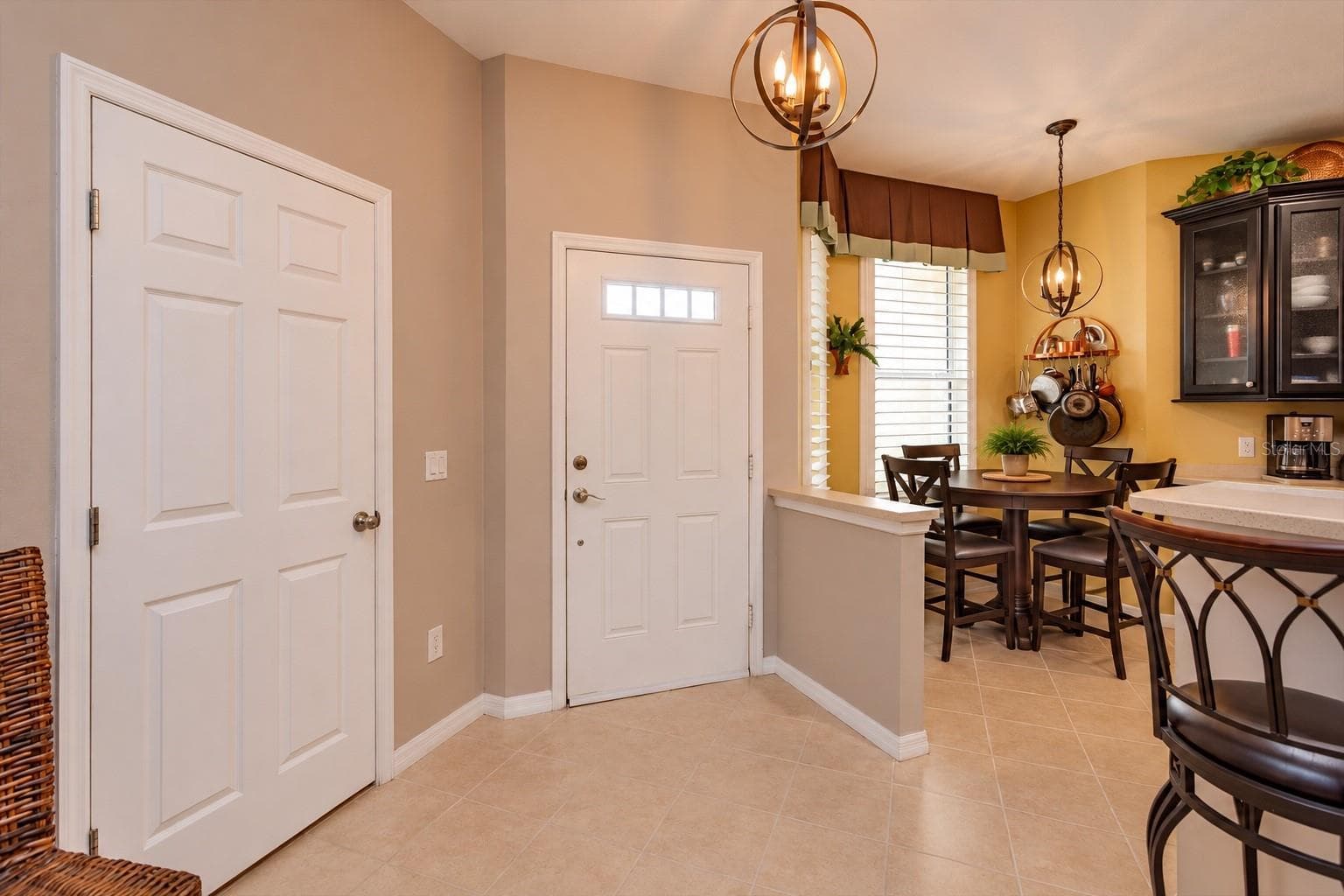 Single Family Residence at 27239 WHITE PLAINS WAY, LEESBURG, photo 8 of 50