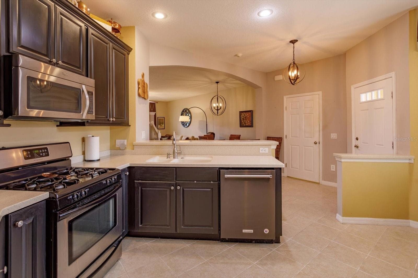 Single Family Residence at 27239 WHITE PLAINS WAY, LEESBURG, photo 13 of 50