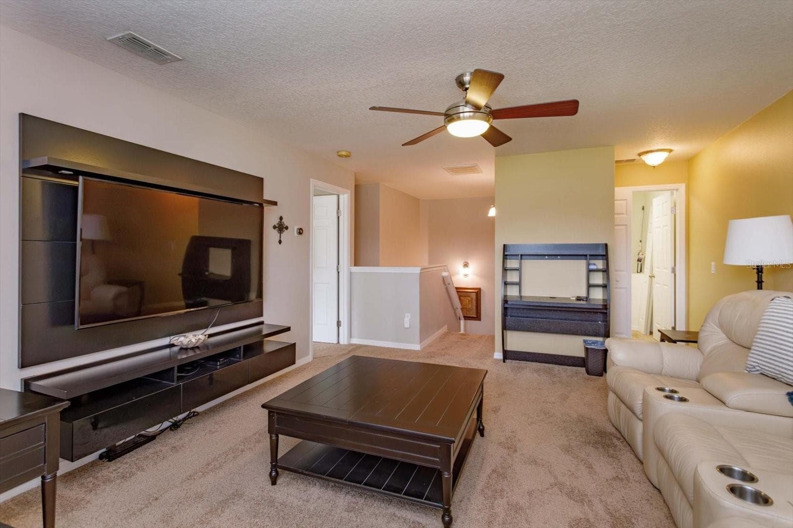 Single Family Residence at 27239 WHITE PLAINS WAY, LEESBURG, photo 17 of 50
