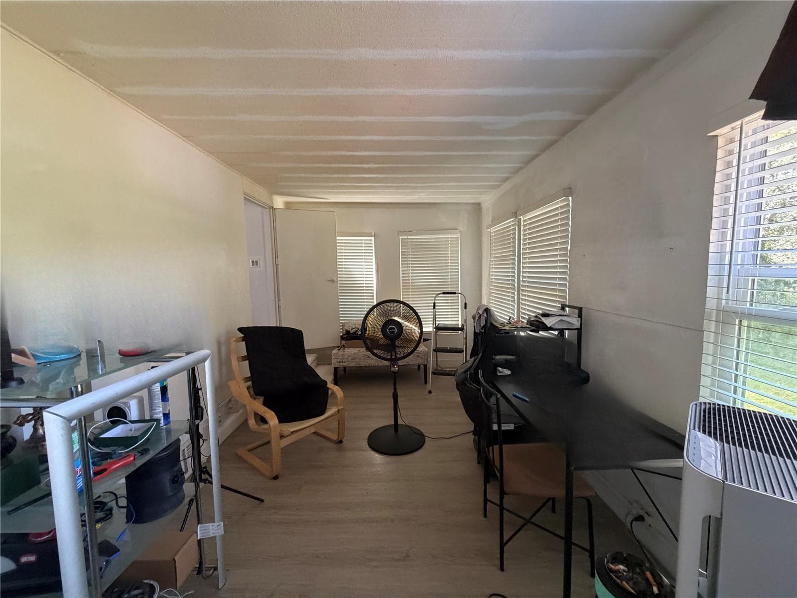 Manufactured Home at 17327 TROJANTOWN DR, SPRING HILL, photo 6 of 16
