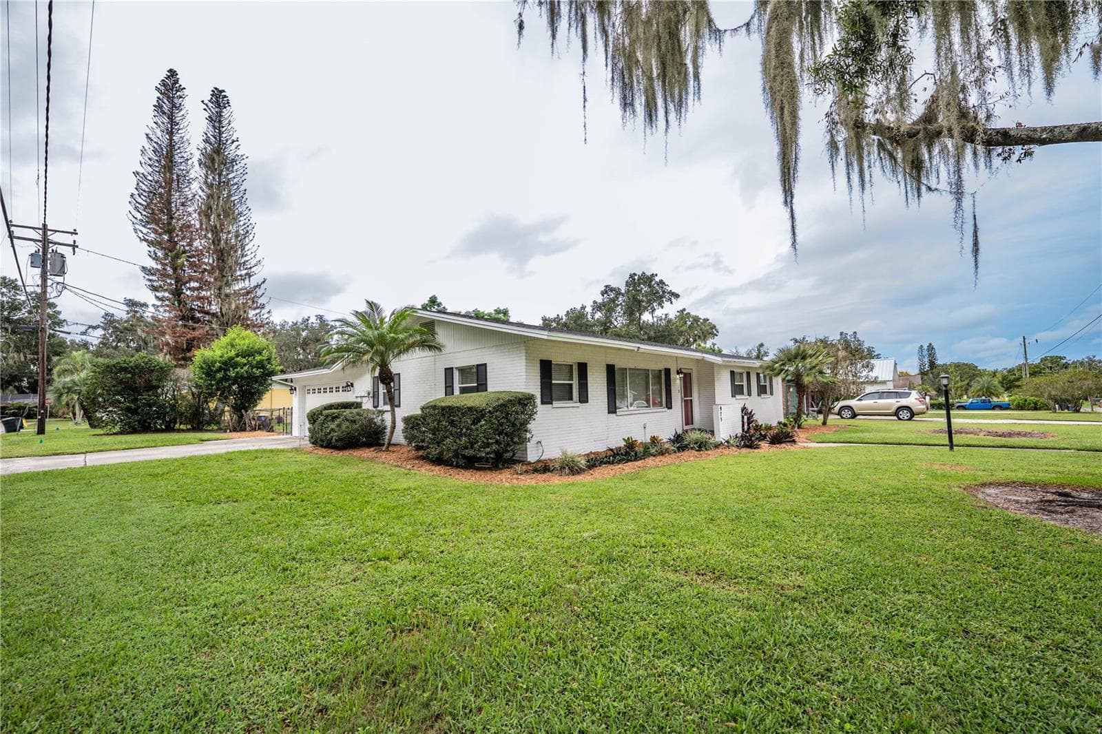 Single Family Residence at 975 E MANN RD, BARTOW, photo 4 of 46
