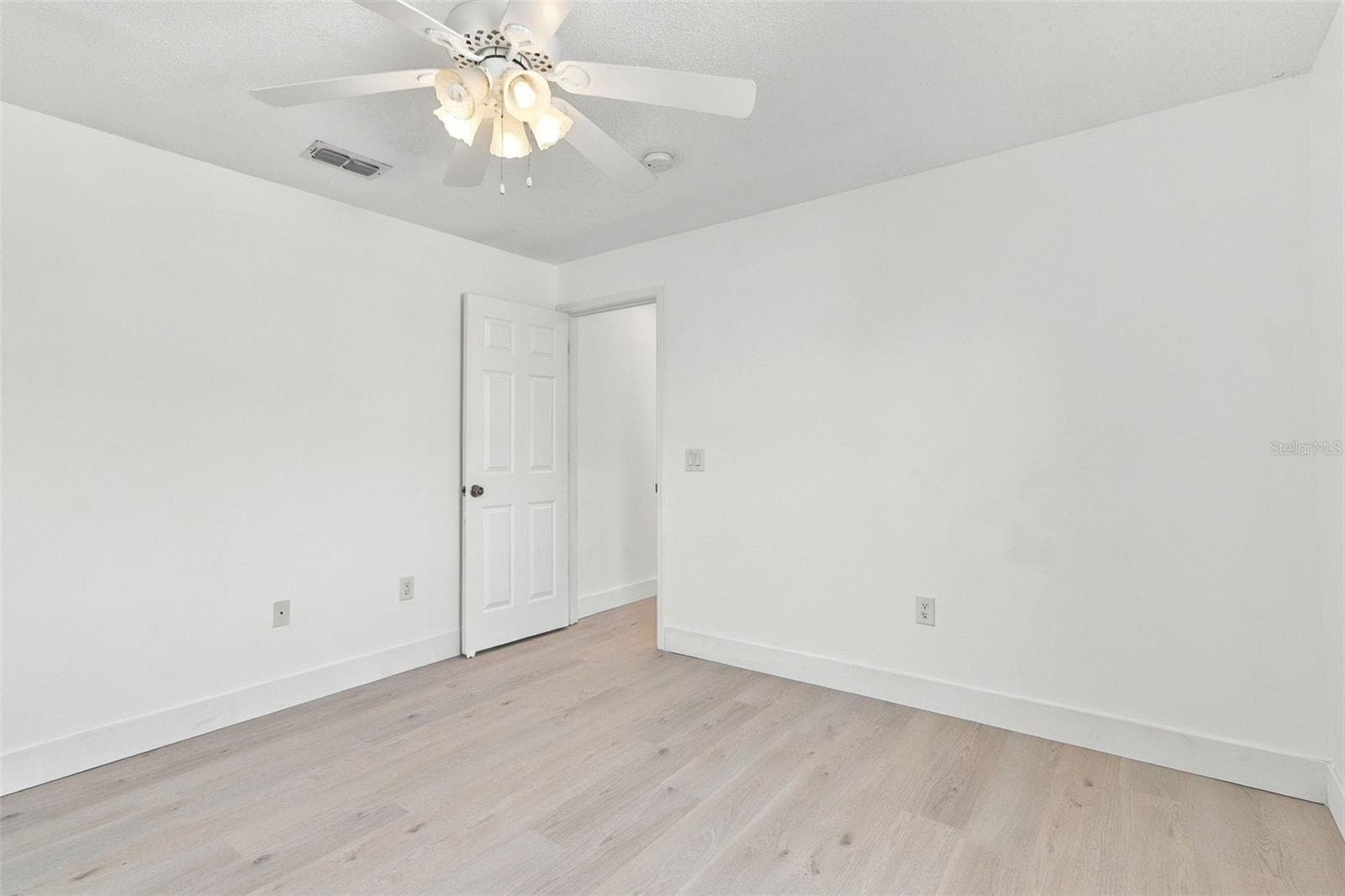 Single Family Residence at 6737 WESTLAKE BLVD, ORLANDO, photo 22 of 36