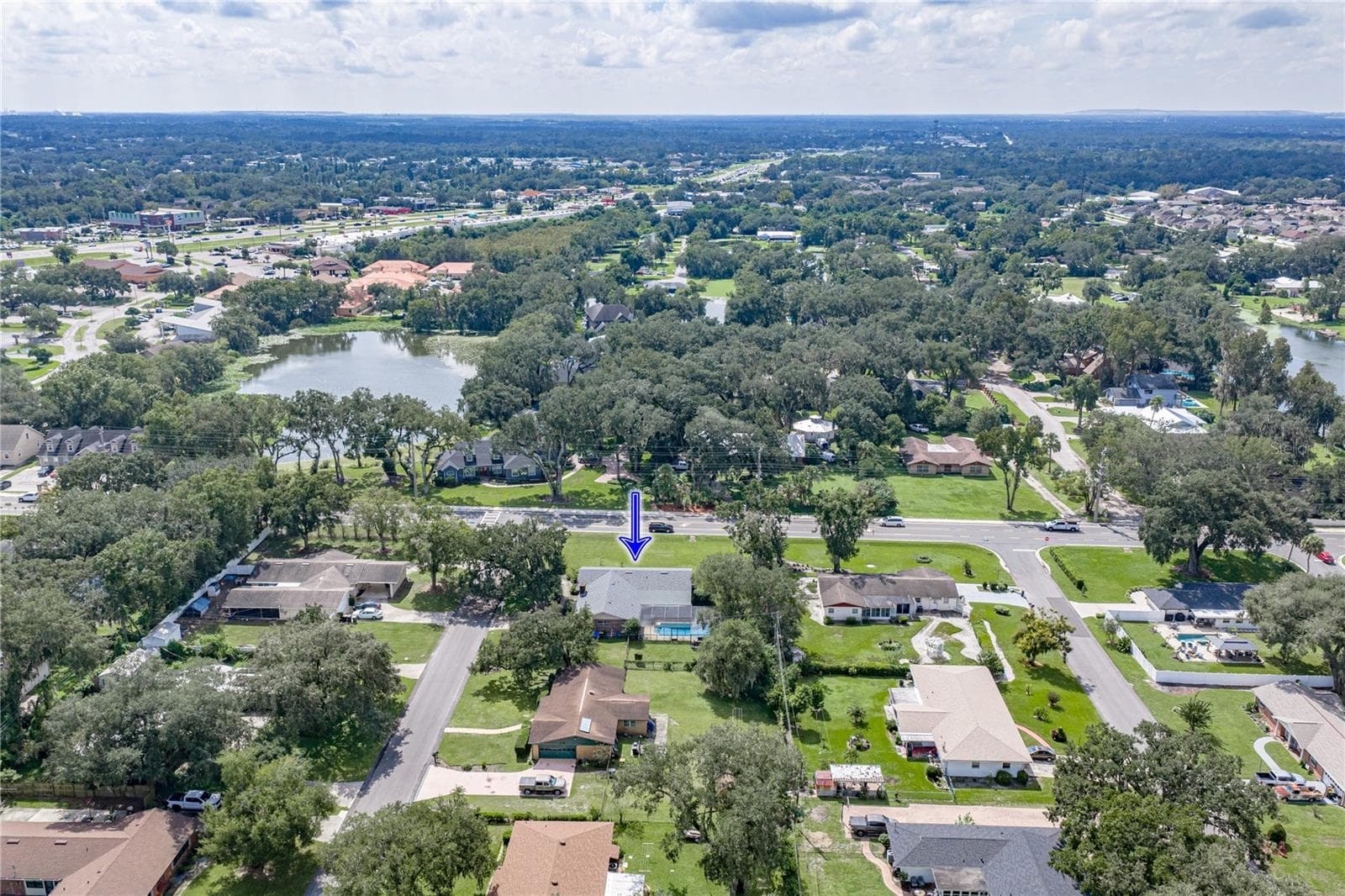 Single Family Residence at 609 W PIPKIN RD, LAKELAND, photo 35 of 48