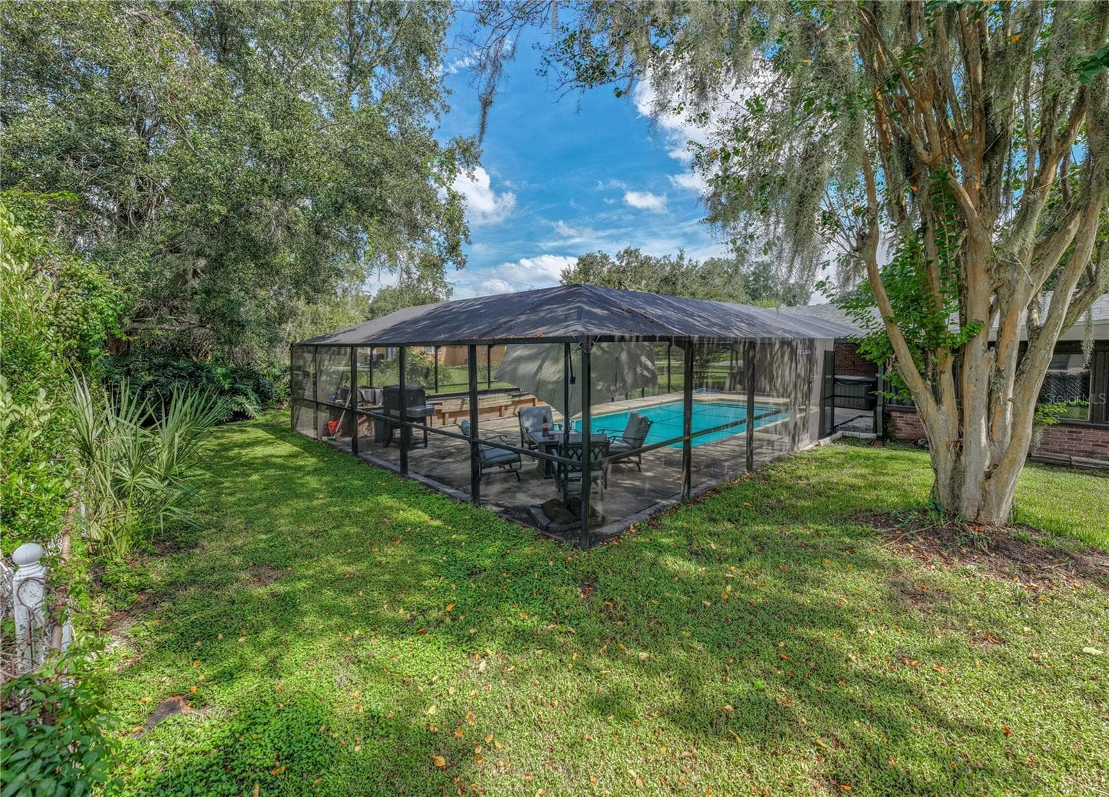Single Family Residence at 609 W PIPKIN RD, LAKELAND, photo 45 of 48