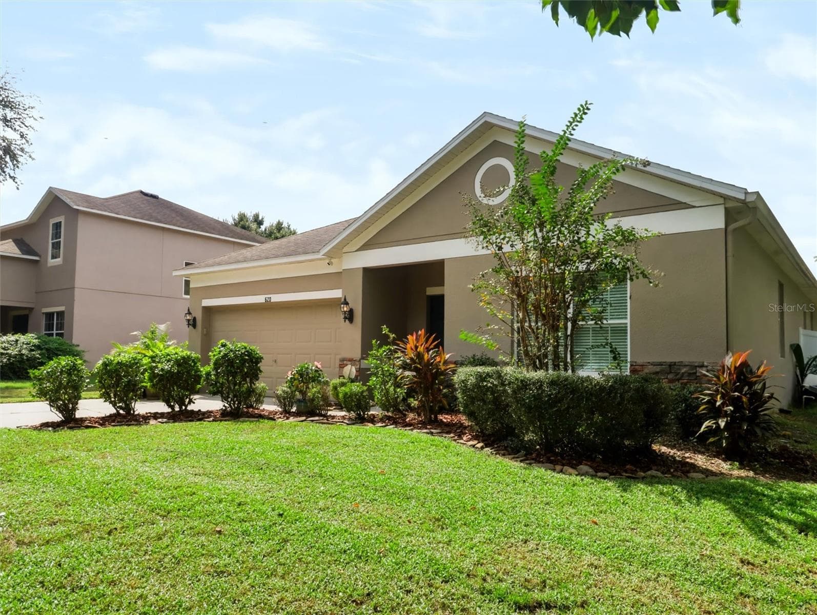Single Family Residence at 620 CHESNEY DR, VALRICO, photo 4 of 48