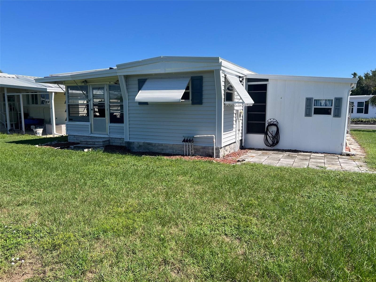 Mobile Home at 15 THATCH PALM ST E, LARGO, photo 6 of 29