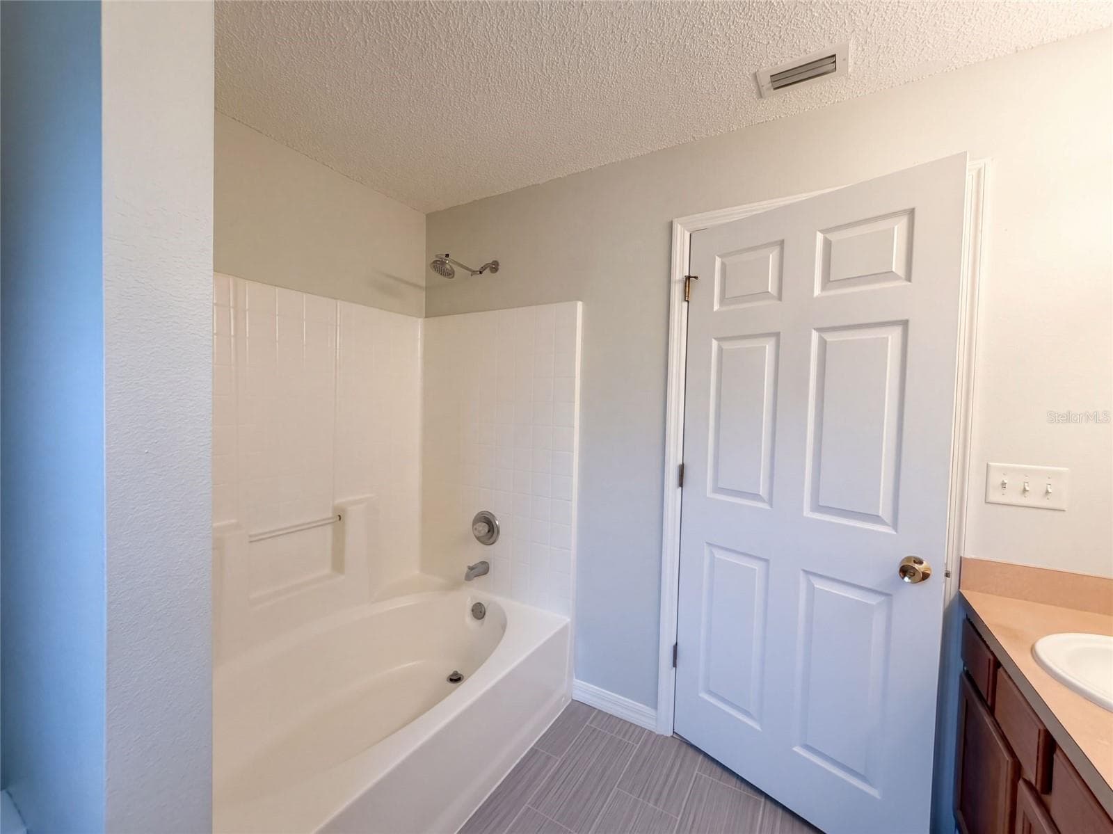 Single Family Residence at 18 ROLLAND LN, PALM COAST, photo 17 of 28