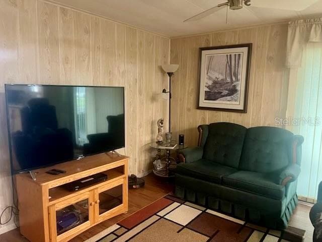 Manufactured Home at 312 MARINER DR, NORTH PORT, photo 16 of 30