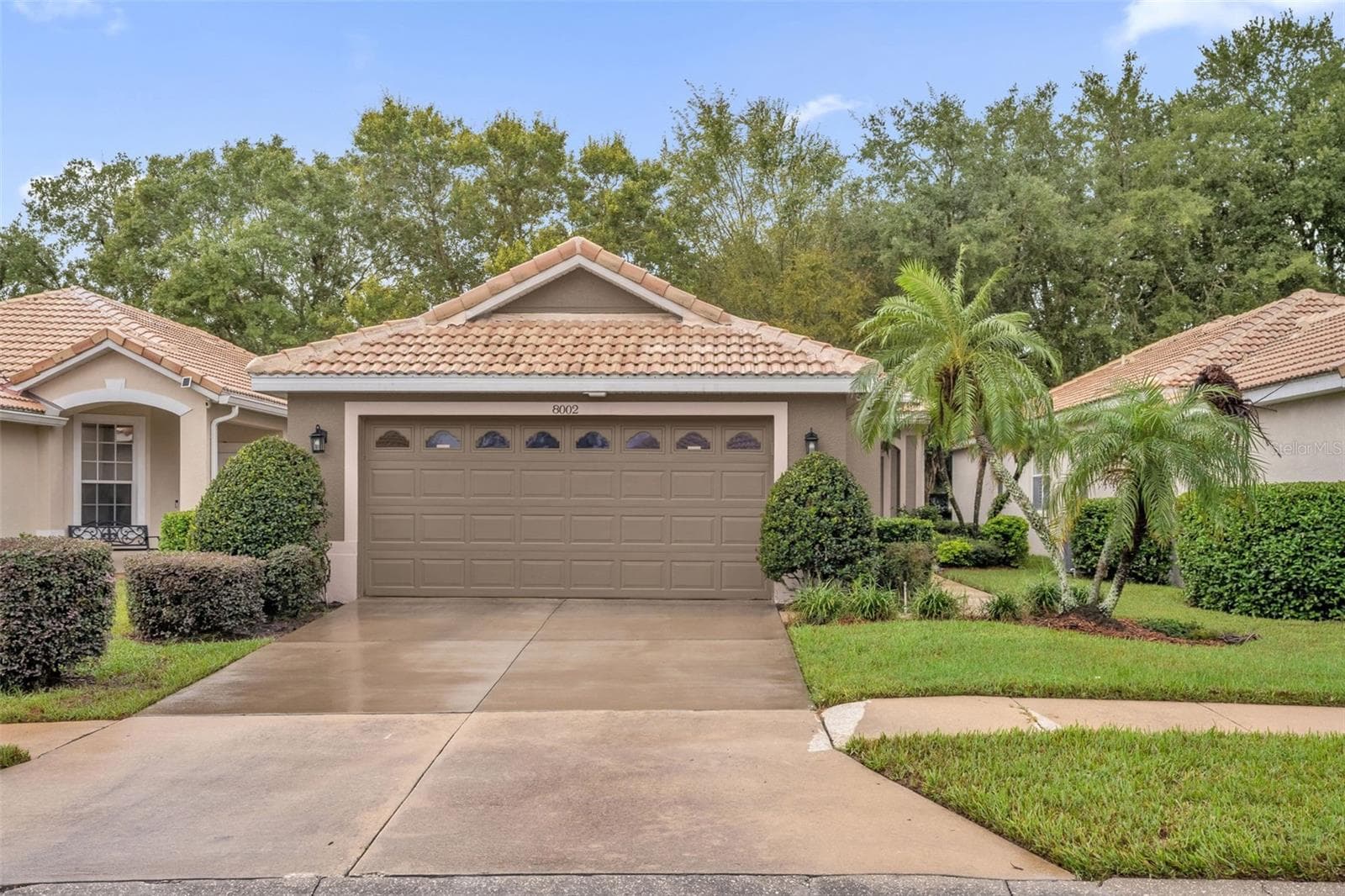 Single Family Residence at 8002 SAINT ANDREWS WAY, MOUNT DORA, photo 2 of 31