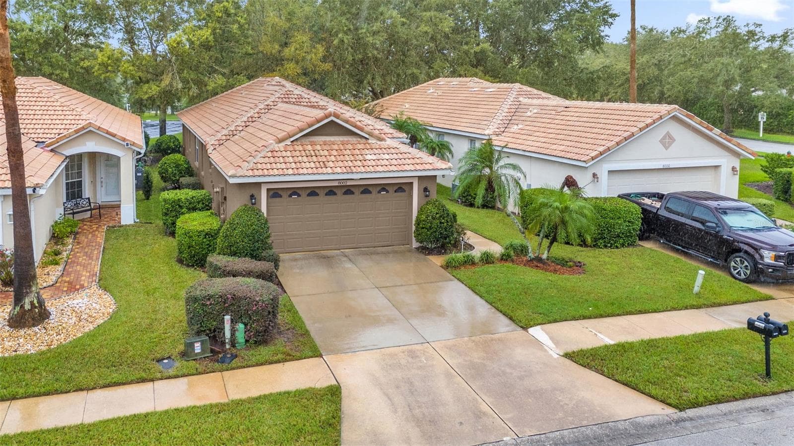 Single Family Residence at 8002 SAINT ANDREWS WAY, MOUNT DORA, photo 4 of 31