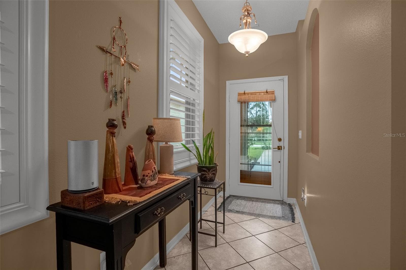 Single Family Residence at 8002 SAINT ANDREWS WAY, MOUNT DORA, photo 5 of 31