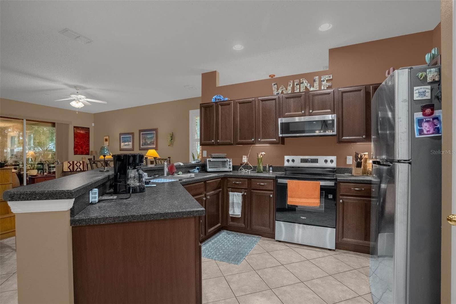 Single Family Residence at 8002 SAINT ANDREWS WAY, MOUNT DORA, photo 12 of 31