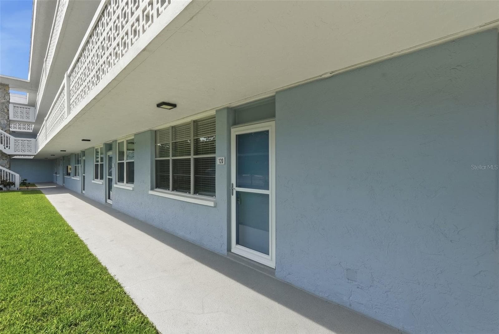 Condominium at 4720 LOCUST ST NE #120, ST PETERSBURG, photo 2 of 25