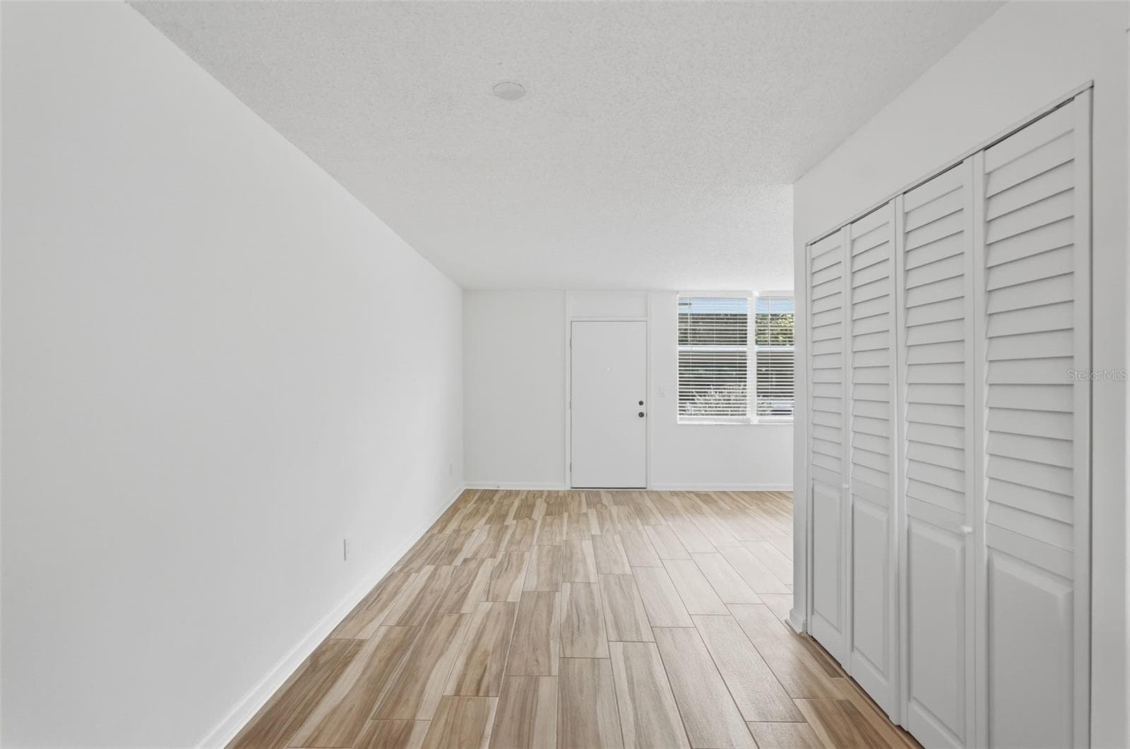 Condominium at 4720 LOCUST ST NE #120, ST PETERSBURG, photo 8 of 25