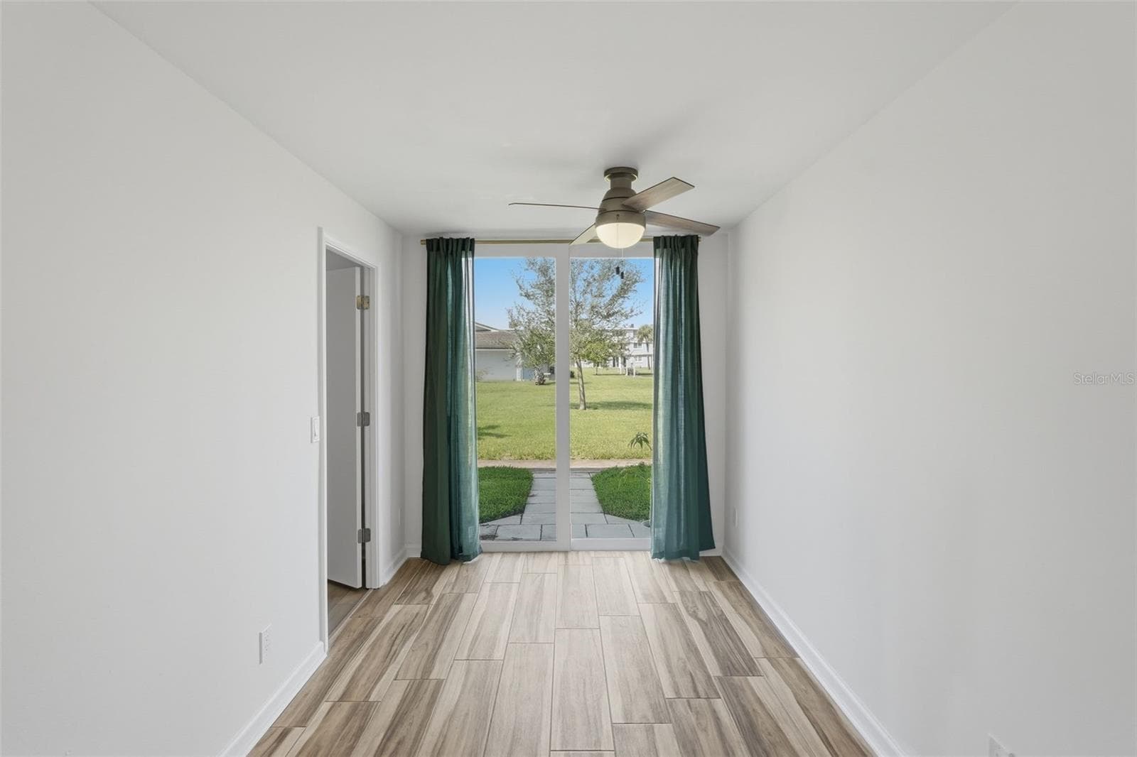 Condominium at 4720 LOCUST ST NE #120, ST PETERSBURG, photo 12 of 25