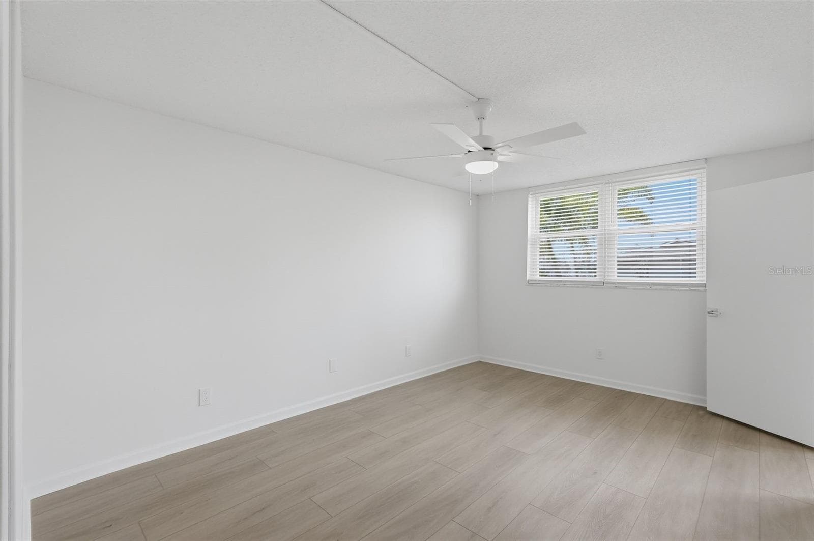Condominium at 4720 LOCUST ST NE #120, ST PETERSBURG, photo 15 of 25