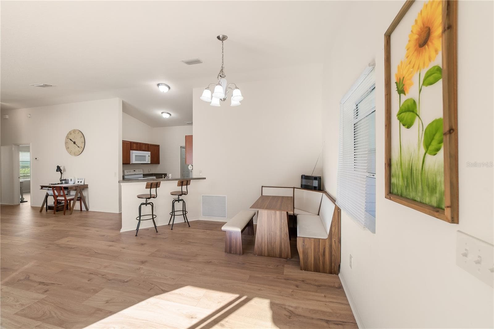Villa at 2016 PEACEFUL PL, THE VILLAGES, photo 12 of 33