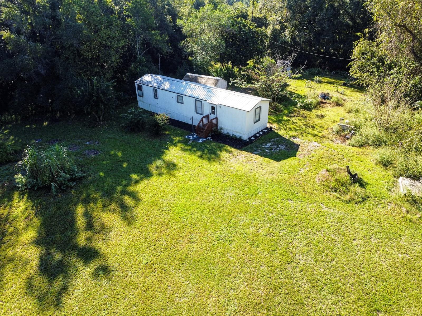 Manufactured Home at 24325 SW 46TH AVE, NEWBERRY, photo 3 of 24