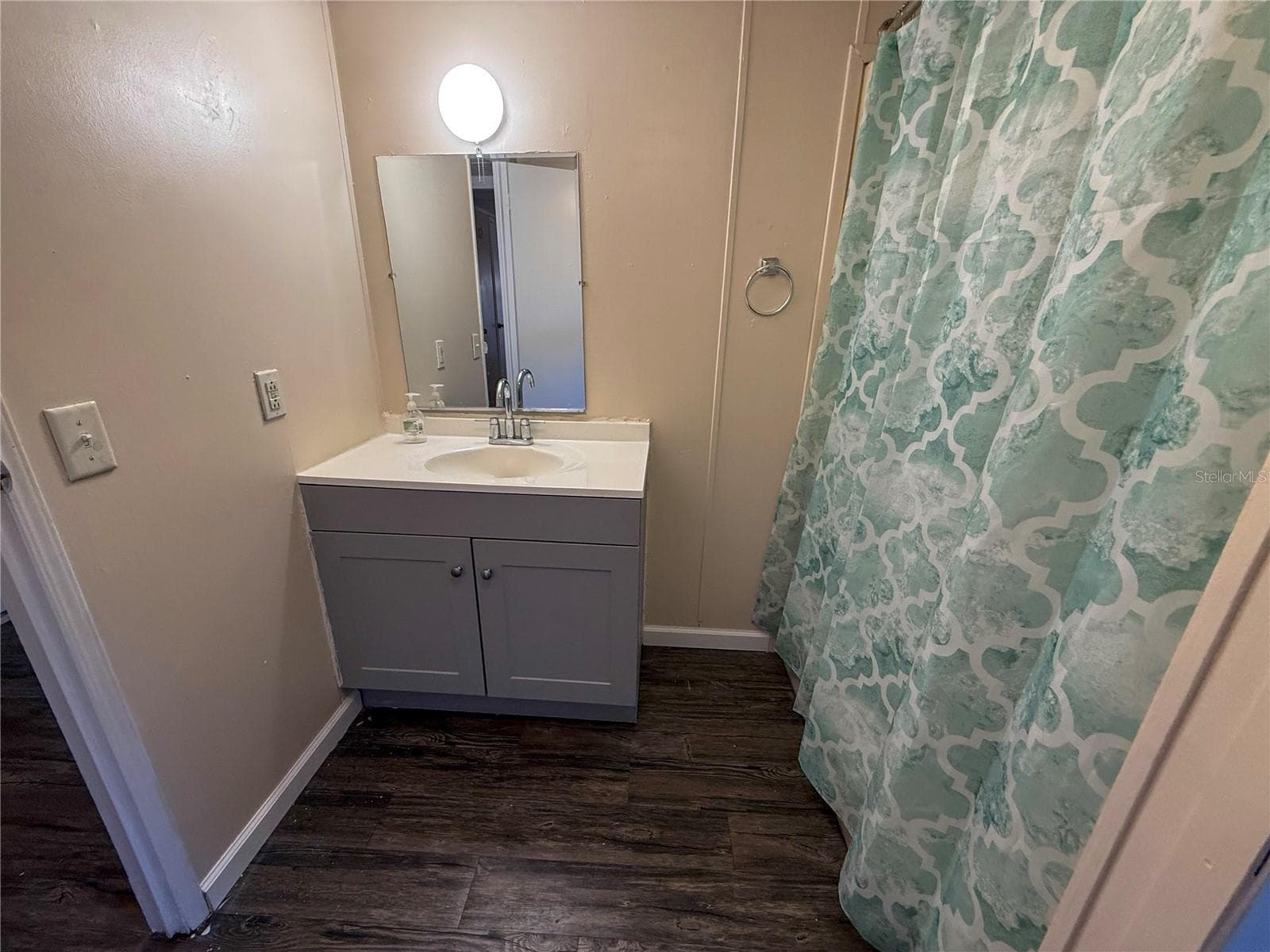 Manufactured Home at 24325 SW 46TH AVE, NEWBERRY, photo 13 of 24