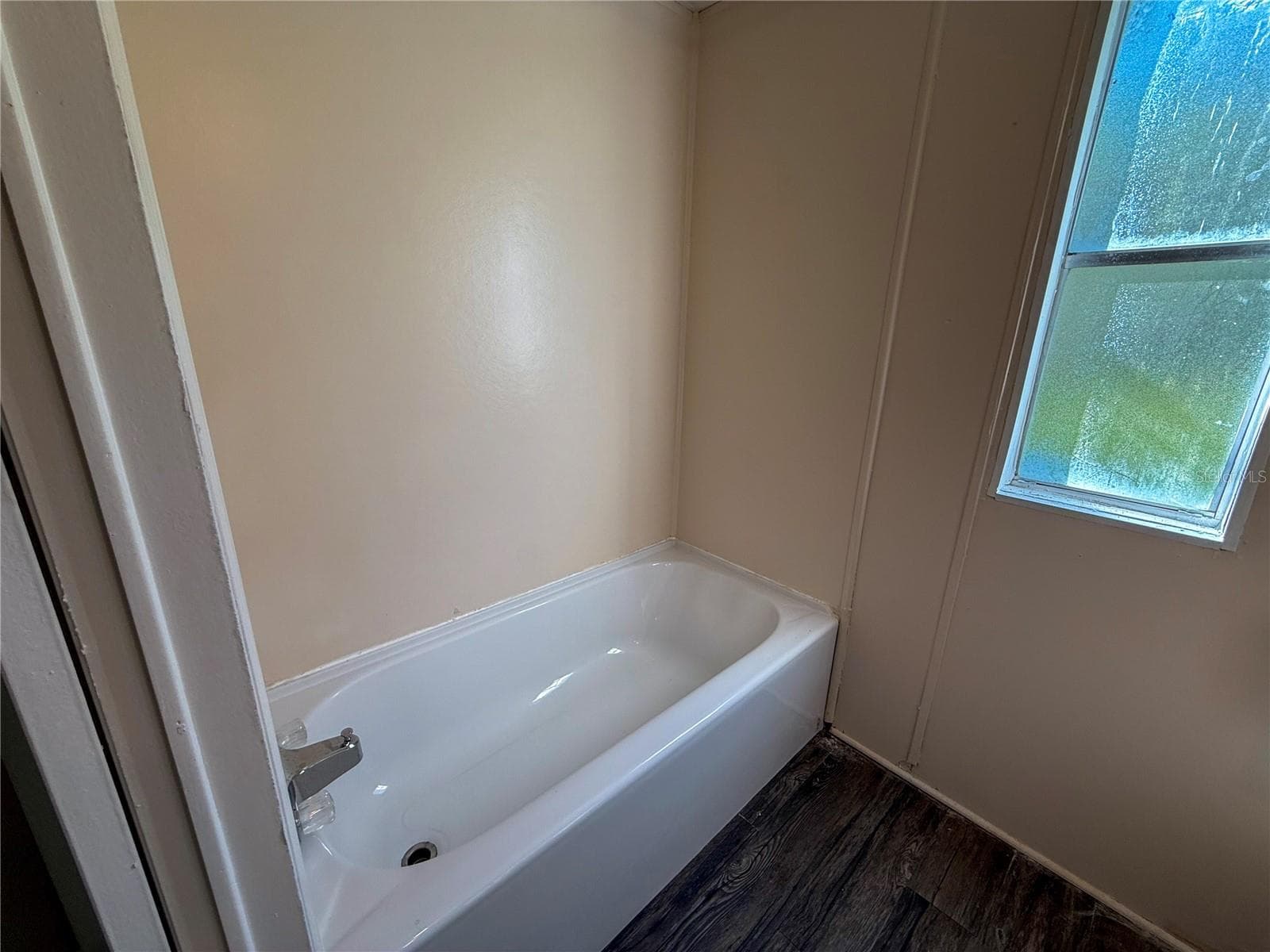 Manufactured Home at 24325 SW 46TH AVE, NEWBERRY, photo 17 of 24