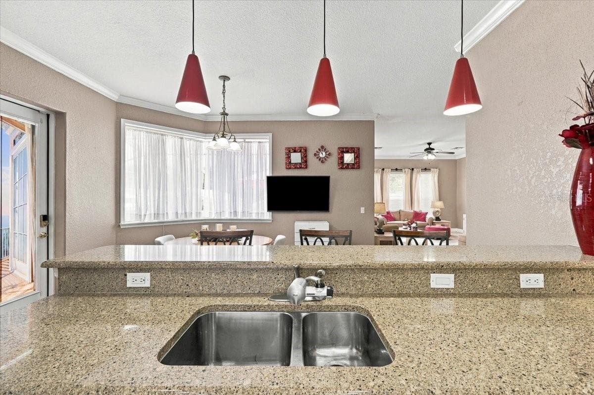 Kitchen - 7380 BENT GRASS DR, WINTER HAVEN