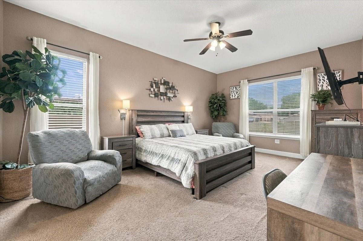 Primary Bedroom - 7380 BENT GRASS DR, WINTER HAVEN