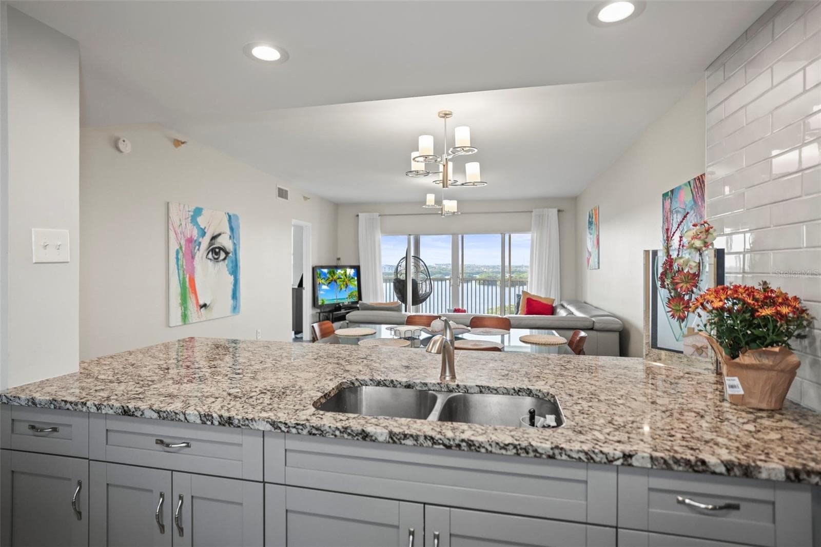 Condominium at 6495 SHORELINE DR #8502, ST PETERSBURG, photo 6 of 66
