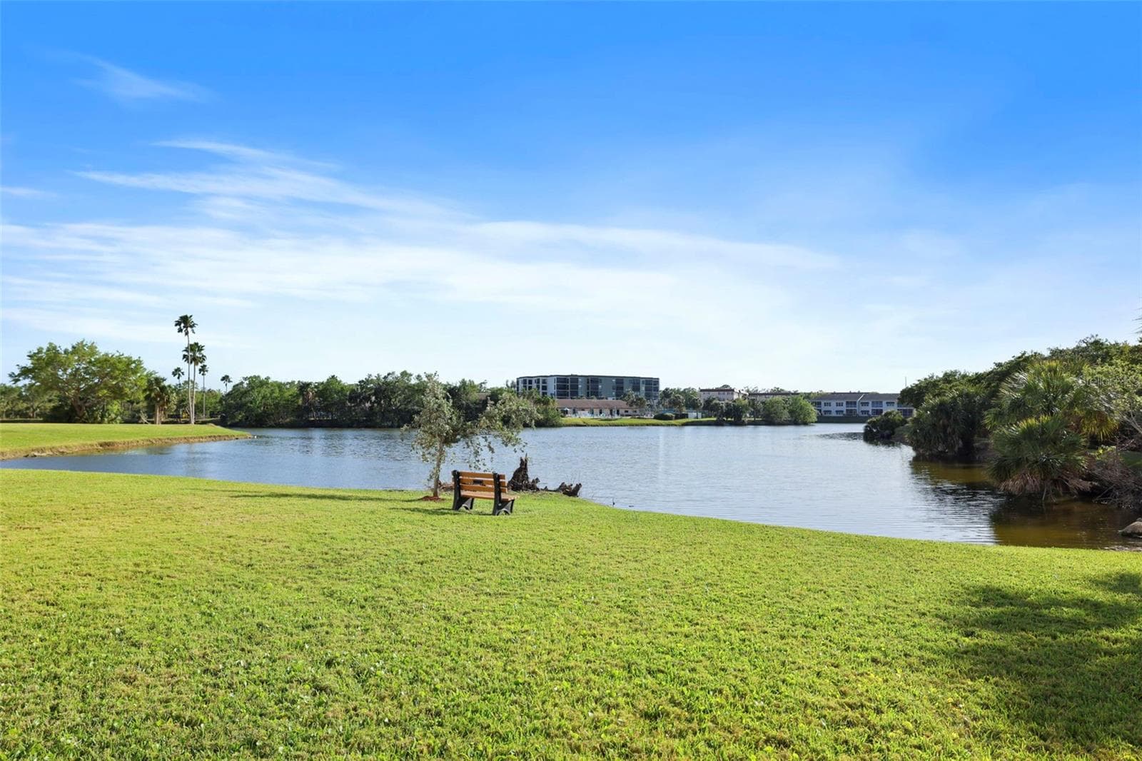 Condominium at 6495 SHORELINE DR #8502, ST PETERSBURG, photo 59 of 66