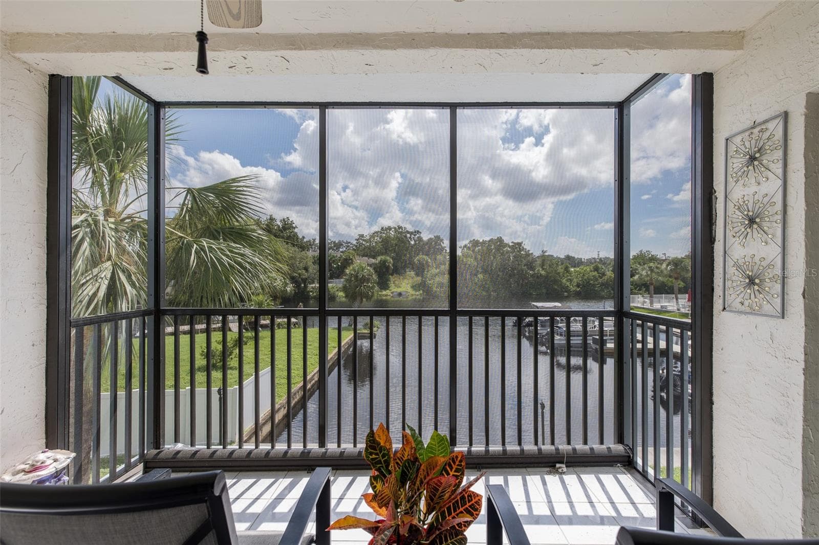 Condominium at 5640 FERGUSON CT #2209, NEW PORT RICHEY, photo 4 of 47