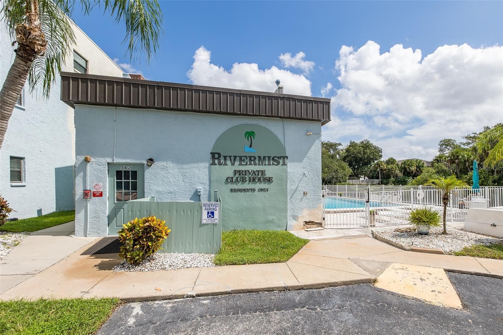 Condominium at 5640 FERGUSON CT #2209, NEW PORT RICHEY, photo 8 of 47