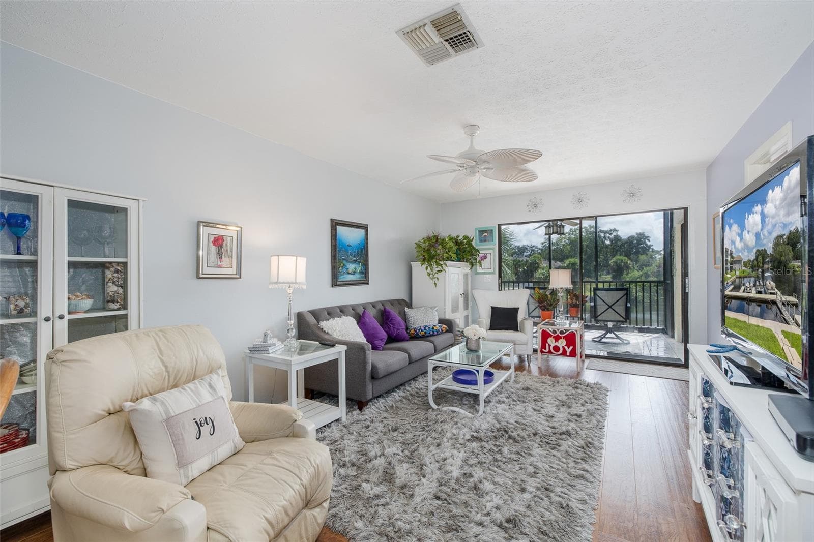 Condominium at 5640 FERGUSON CT #2209, NEW PORT RICHEY, photo 18 of 47