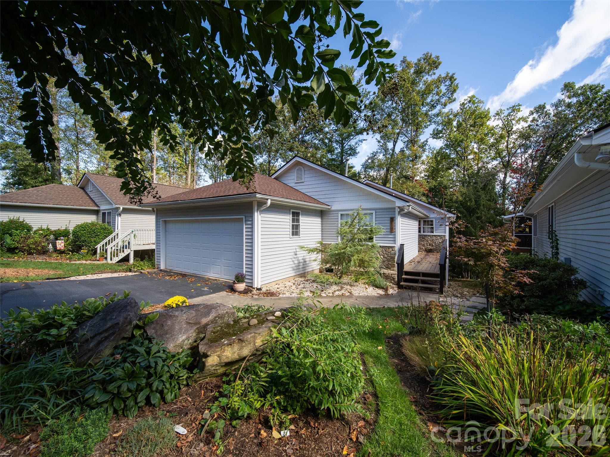 Intimate Garden Areas - 317 Ewarts Hill Road, Hendersonville