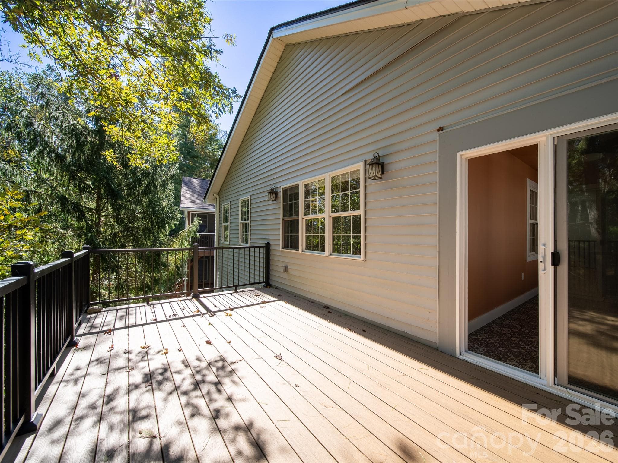 Single Family Residence at 317 Ewarts Hill Road, Hendersonville, photo 24 of 32