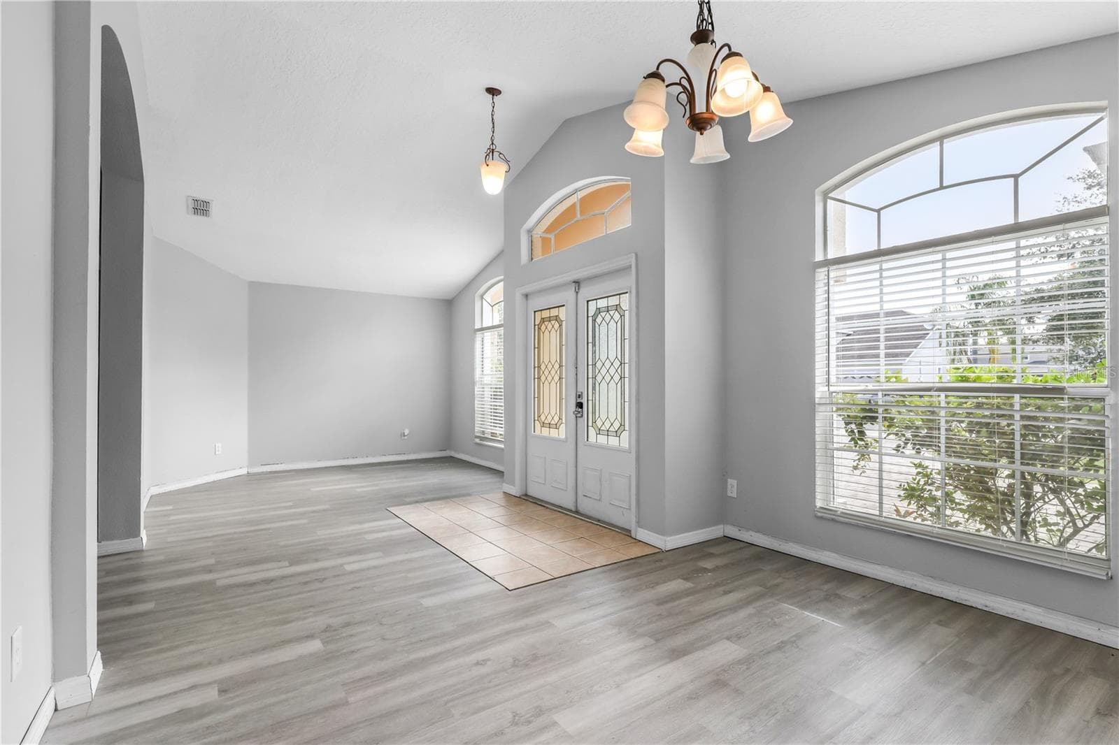 Single Family Residence at 2264 VIEHMAN TRL, KISSIMMEE, photo 3 of 18
