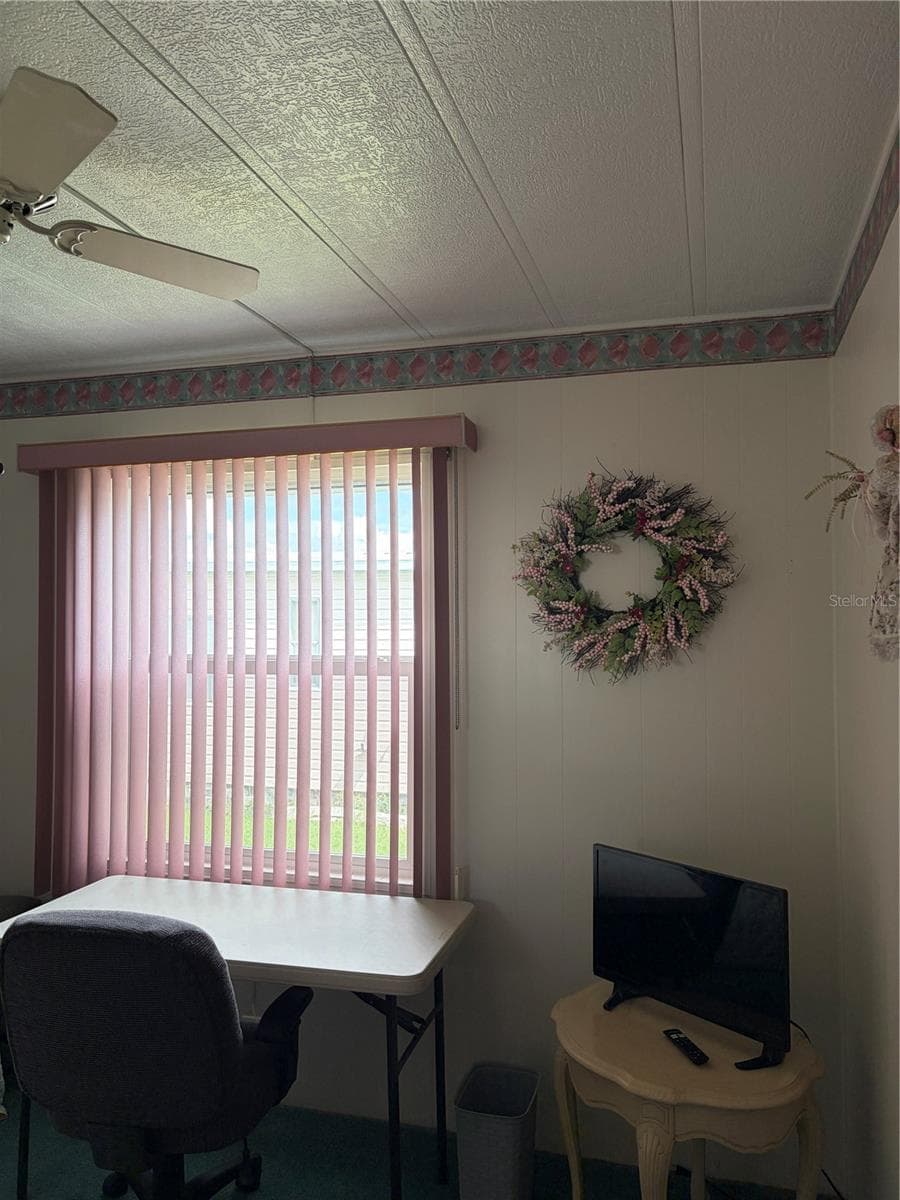 Mobile Home at 10493 PEACEFUL DR, LARGO, photo 23 of 32