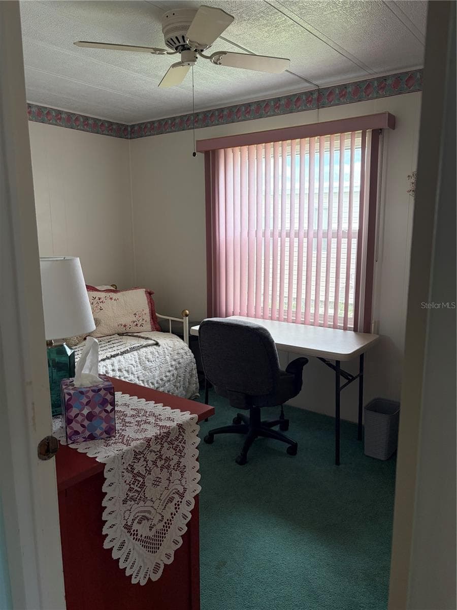 Mobile Home at 10493 PEACEFUL DR, LARGO, photo 24 of 32