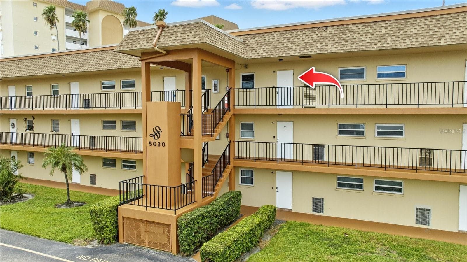 Condominium at 5020 BRITTANY DR S #322, ST PETERSBURG, photo 44 of 45