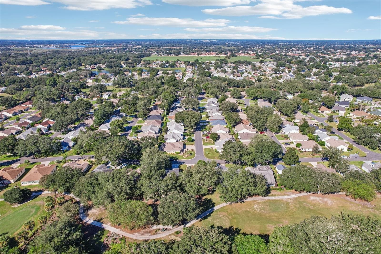 Single Family Residence at 460 LOMA PASEO DR, THE VILLAGES, photo 54 of 55