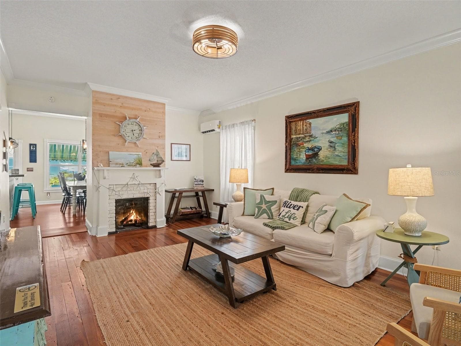 Living and Family room combo - 1529 1ST AVE W, BRADENTON