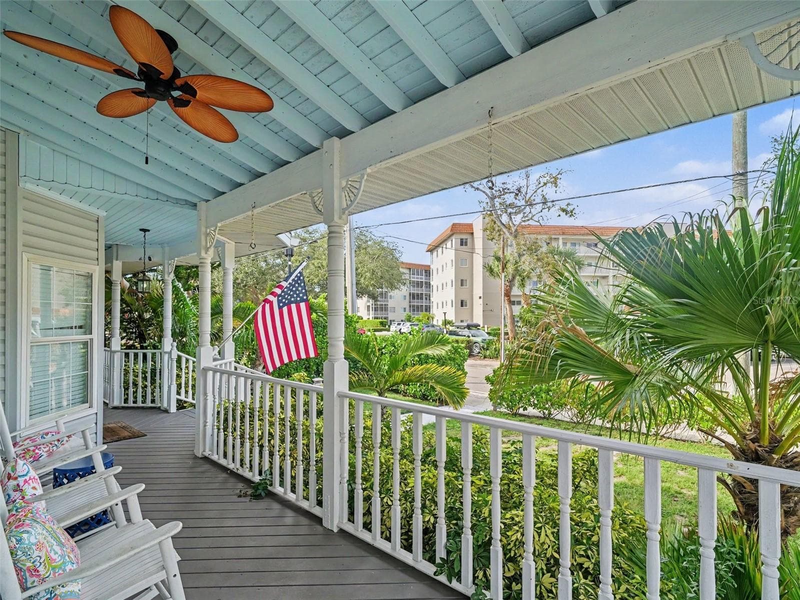 Front porch - 1529 1ST AVE W, BRADENTON