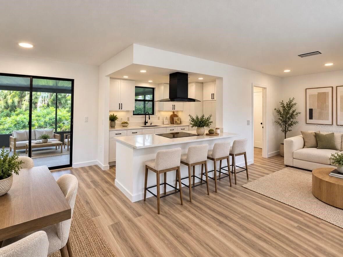 Virtually Staged - 5115 GREENGLEN LN, LAKELAND